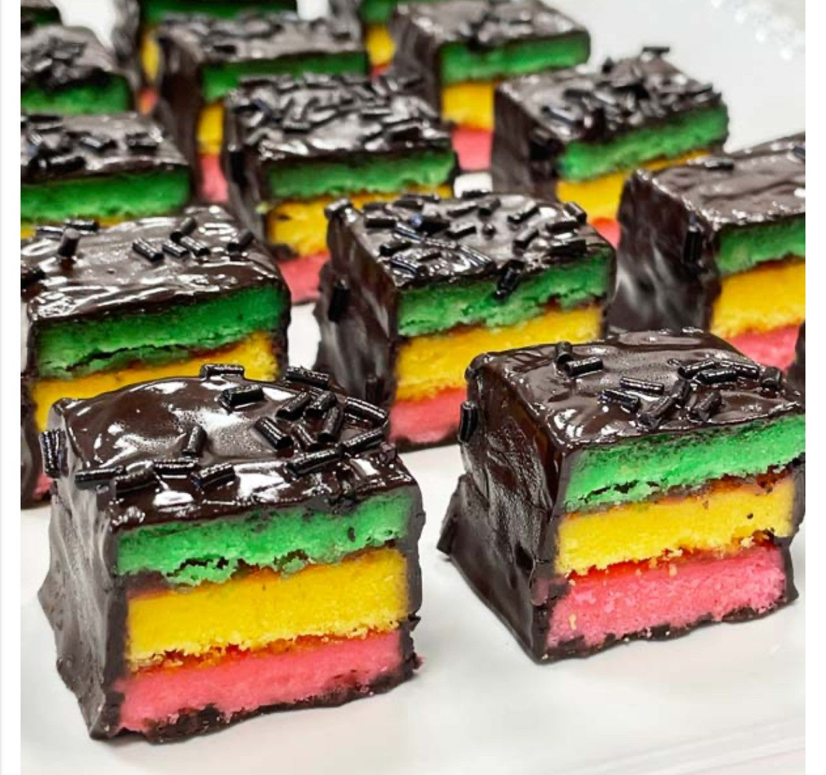 OUR FAMOUS RAINBOW COOKIE